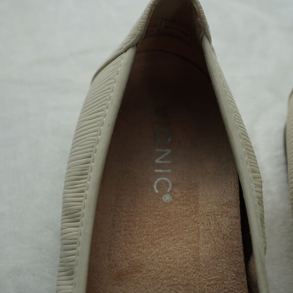 Vionic Amorie Ballet Flats US 5.5 Orthotic Support Cream Beige Bow‎ Round Toe - Picture 9 of 9